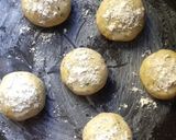 Foto del paso 3 de la receta: Pancitos a la provenzal y queso con harina de avena🍻