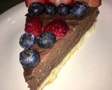 Foto del paso 14 de la receta: Tarta de frutos rojos con pastelera de chocolate