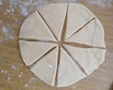 Foto del paso 5 de la receta: Medialunas sin manteca