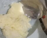 Foto langkah ke 2 dari resep Soup tahu udang.