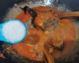 Foto langkah ke 4 dari resep Tongkol Asam Padeh.