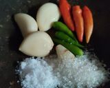 Foto langkah ke 1 dari resep Seblak mang rafael.