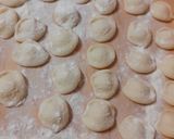 Foto del passaggio 3 della ricetta Orecchiette al pesto
