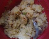 Foto langkah ke 4 dari resep Perkedel kentang pedas.