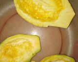 Foto langkah ke 1 dari resep Santan Labu.