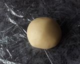 Foto del paso 2 de la receta: Anguila de Mazapán