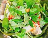 Hình bước làm 4 của món Chả Cá Trộn Rau Muống