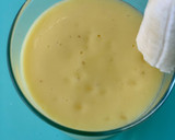 Foto del paso 2 de la receta: Smoothie amarillo de plátano, mango y piña