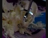 A picture of step 3 of Blue berry cheese cake.