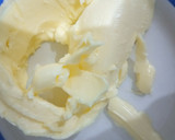 Foto del paso 2 de la receta: Tarta de Queso Cremosa con Base de Lotus