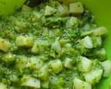 Foto del paso 2 de la receta: Tortilla de brócoli y papa
