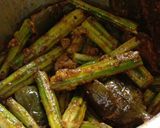 शेवग्याच्या शेंगा ची भाजी (shevgyachya shengachi bhaji recipe in marathi) रेसिपी स्टेप 5 फोटो 