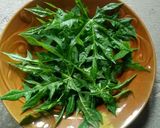 Foto langkah ke 1 dari resep Penyek daun ubi thailan.