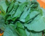 Foto langkah ke 1 dari resep Sayur bening Bayam.