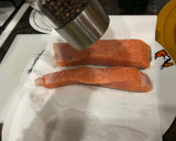 Foto del paso 2 de la receta: Salmón en salsa a la miel