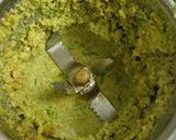 A picture of step 1 of Rajkot's Famous Green chutney (using raw mango).