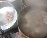 Foto langkah ke 8 dari resep Bakso sapi sederhana (daging cincang, pakai blender).