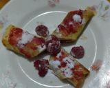 Foto langkah ke 6 dari resep Berry Creamcheese Crepes.