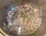 Foto del paso 1 de la receta: Salsa de vino para carnes