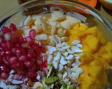 A picture of step 3 of મેંગો ક્રીમ ડેઝર્ટ.