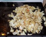 Foto del paso 3 de la receta: Revuelto de verduras a la chapa