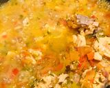 Foto del paso 3 de la receta: Sopa de Salmón Rocoto con Aguacate (Spicy Salmón Soup)