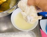 Foto langkah ke 5 dari resep Ayam goreng.
