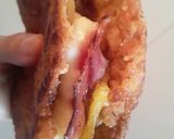 Foto del paso 19 de la receta: Arepa de Zanahoria 🥕con relleno hawaiano!!!😜😜😜🍘🧀🥓🍍🍘