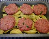 Roasted Oven Hamburgers with Lemon and Oregano Potatoes recipe step 2 photo