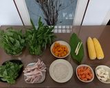 Foto langkah ke 1 dari resep Tinutuan (Bubur Manado).