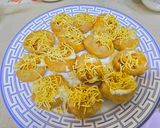 A picture of step 4 of Dahi Sev Puri.