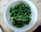Foto del paso 1 de la receta: Pimientos fritos en el microondas