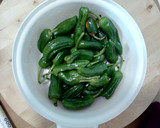 Foto del paso 1 de la receta: Pimientos fritos en el microondas