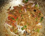 A picture of step 3 of Mince Beef (Qeema) Pizza.