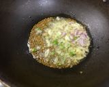 A picture of step 4 of Banana's korma.