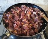 Foto del paso 3 de la receta: Hígado con cebolla y arroz