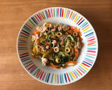 Foto del paso 5 de la receta: Ensalada de calabacín y atún