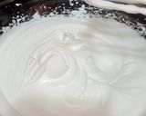 A picture of step 6 of Fruit custard trifal.