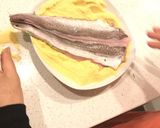 Foto del paso 2 de la receta: Merluza verde frita