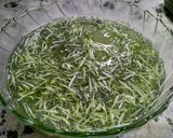 Foto langkah ke 3 dari resep Es Timun Serut Jeruk Nipis.