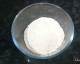 A picture of step 1 of Spinach Paratha.