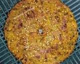 A picture of step 4 of Roti Thalipeeth.