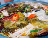 รูปขั้นตอนการทำที่ 6 ของ ต้มปลาผักกาดดองหม้อไฟ (酸菜鱼) อาหารจีนเสฉวน