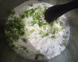 Foto langkah ke 1 dari resep Cucur Bawang.