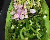 A picture of step 2 of Veg hukka noodles.