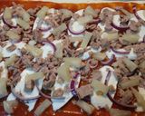 Foto del paso 3 de la receta: Pizza con atún y piña