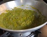 A picture of step 14 of Dhaba Style Palak Paneer.