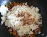 A picture of step 6 of Re-using leftover rice.