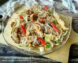 Foto langkah ke 4 dari resep Cah Toge dan Telur Dadar #pr_recookmasakanawalanT.