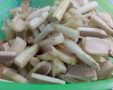 Foto langkah ke 1 dari resep Tumis Keladi.